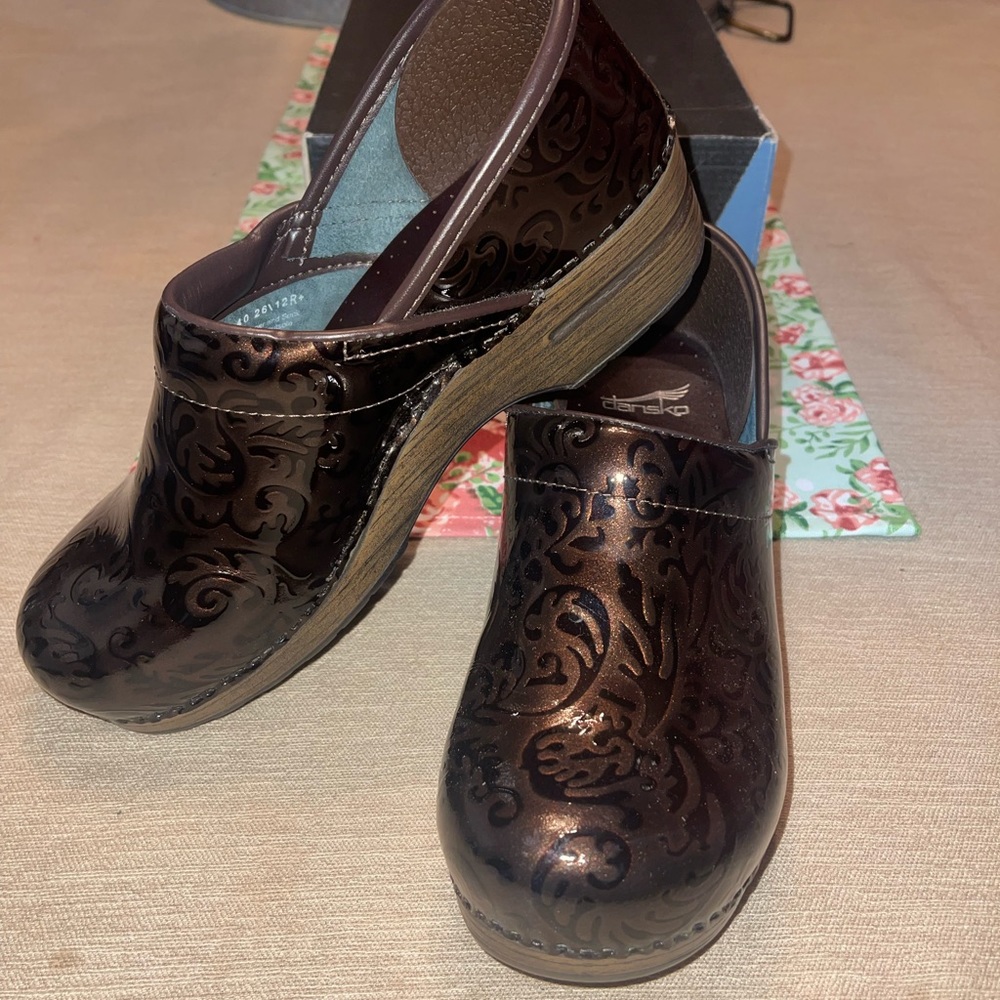 Brown Dansko clogs